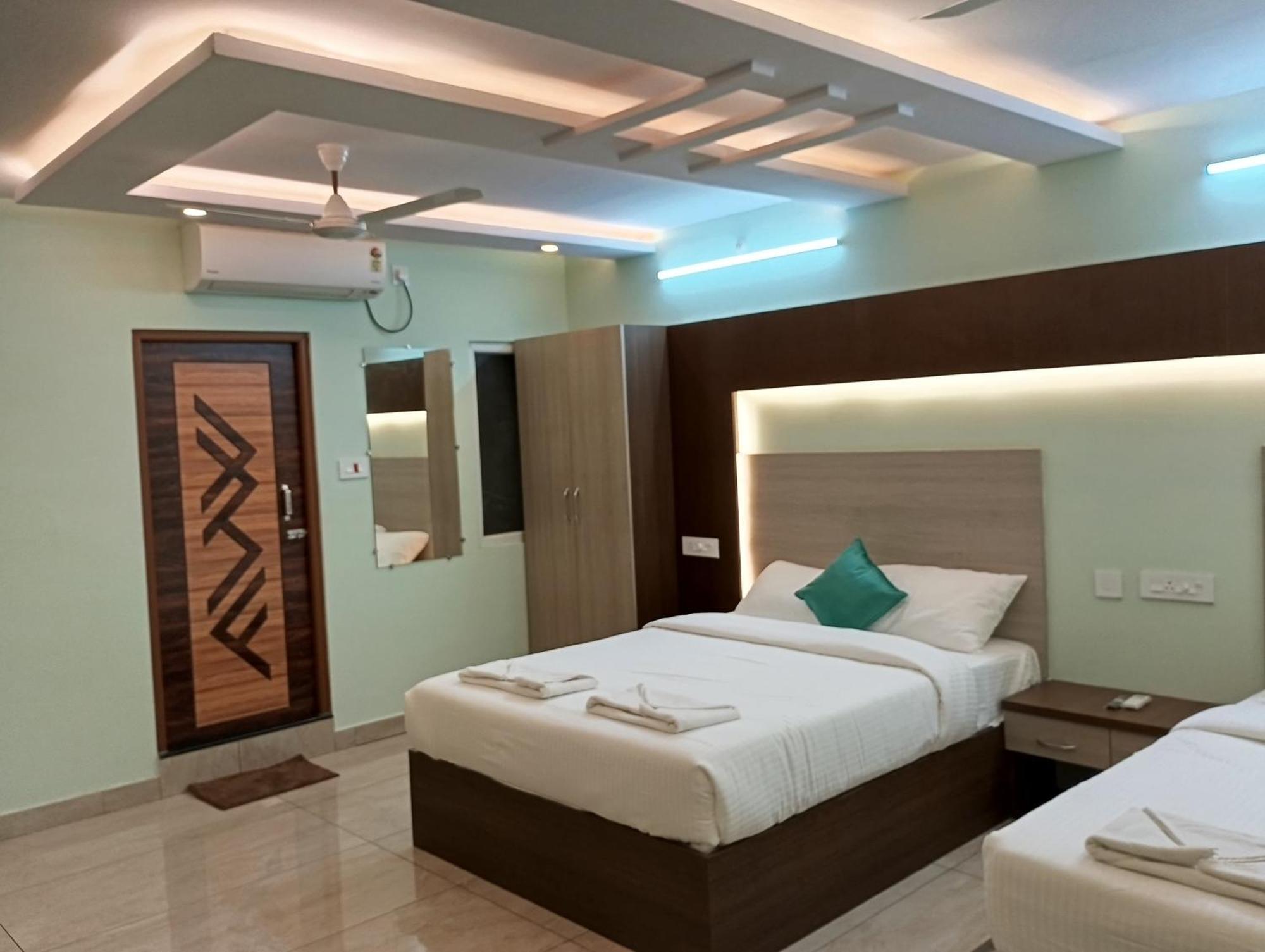 Hotel Malar Park Tiruvannāmalai Habitación foto